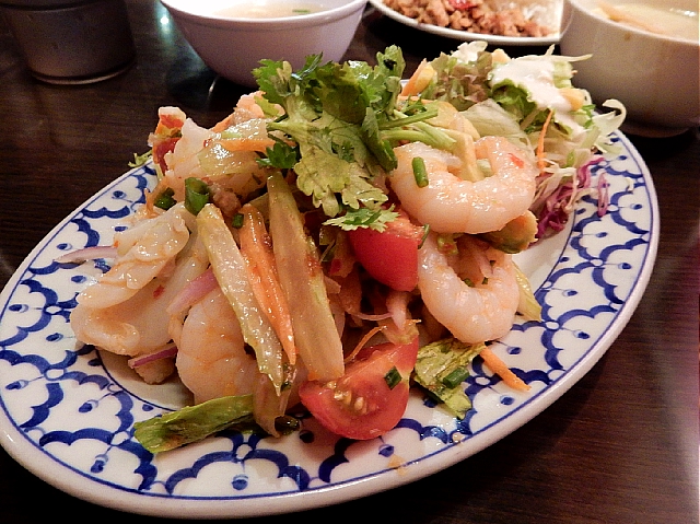 外苑前 タイ料理 ロータスラウンジ 青山 美味礼讃 外苑前 タイ料理 ロータスラウンジ 青山 美味礼讃