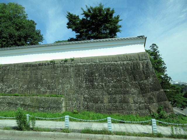 【仙台again】⑥ るーぷる仙台で青葉城へ_b0009849_1428361.jpg