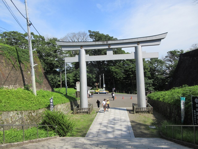 【仙台again】⑥ るーぷる仙台で青葉城へ_b0009849_1431873.jpg