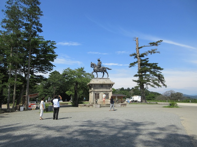 【仙台again】⑥ るーぷる仙台で青葉城へ_b0009849_14555682.jpg