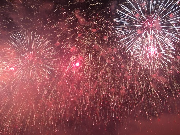 秋田大曲花火大会写真2017年※すべてiPhoneで撮影_e0171573_1334399.jpg