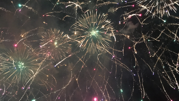 秋田大曲花火大会写真2017年※すべてiPhoneで撮影_e0171573_13362412.jpg
