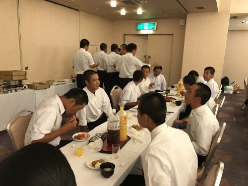 8/26  29年度、総会、３年生を送る会_a0134886_09330979.jpg