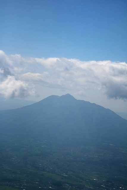 藤田八束の鉄道写真＠青い森鉄道の鉄道写真、りんごの笑顔が見える岩木山、貨物列車「金太郎」と青い森鉄道_d0181492_21461554.jpg