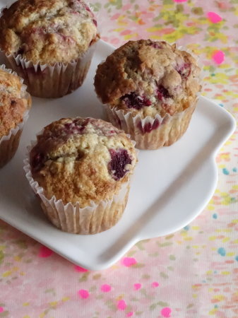 Raspberry muffins_b0254207_20580145.jpg