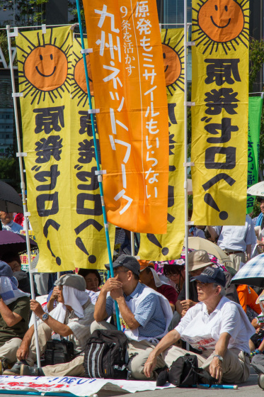 オール九州「玄海原発再稼働許さない!」集会。_a0096313_12270983.jpg