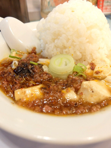 【久しぶり】くるまやラーメン 辛ねぎ味噌ラーメン 小盛り麻婆 ライス【ライスおかわり】_d0188613_11222038.jpg