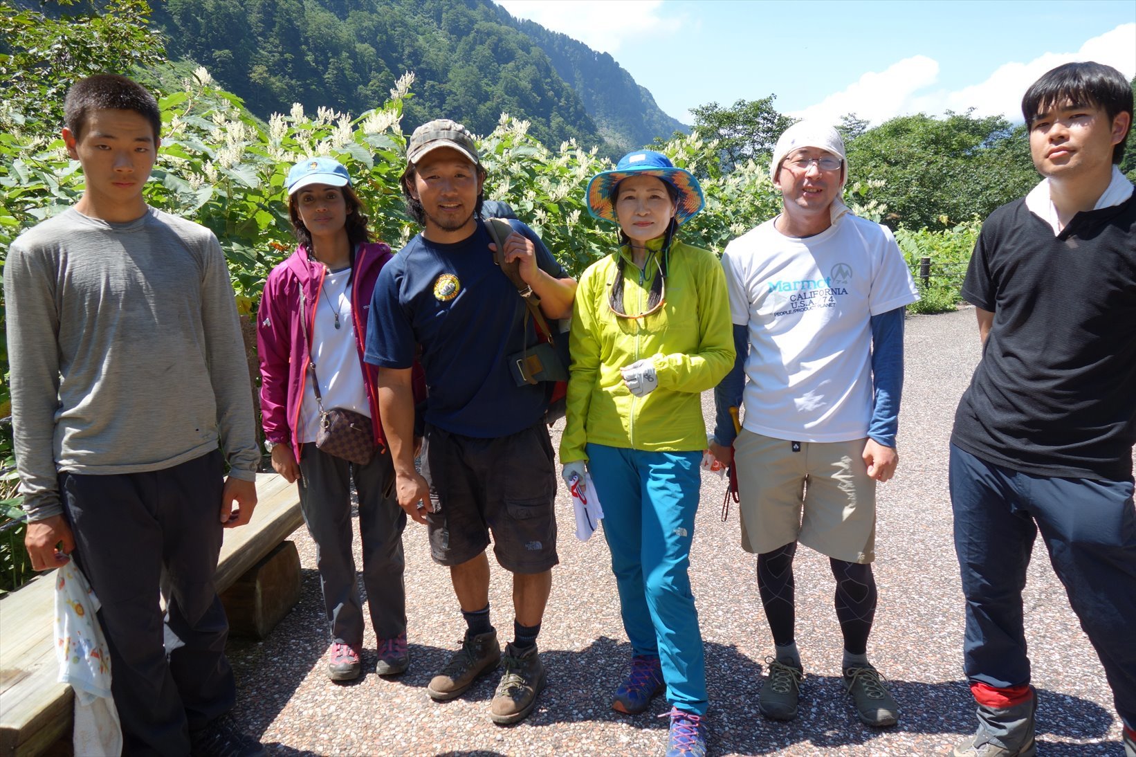 △　劔岳の展望と花の縦走路  大日三山　△_f0348933_22300541.jpg