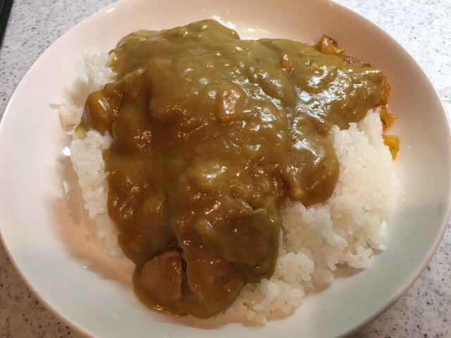 家でもバスセンターのカレー_a0359239_22202553.jpg