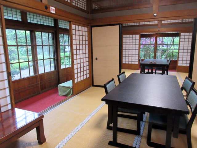 【仙台again】⑩ 旧伊達伯爵邸の見学_b0009849_19445852.jpg