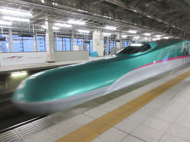 【仙台again】⑪ エスパルのイタガキ プチヴェールでパフェを食べて帰宅_b0009849_20384681.jpg