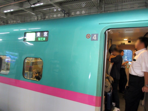 【仙台again】⑪ エスパルのイタガキ プチヴェールでパフェを食べて帰宅_b0009849_2040194.jpg