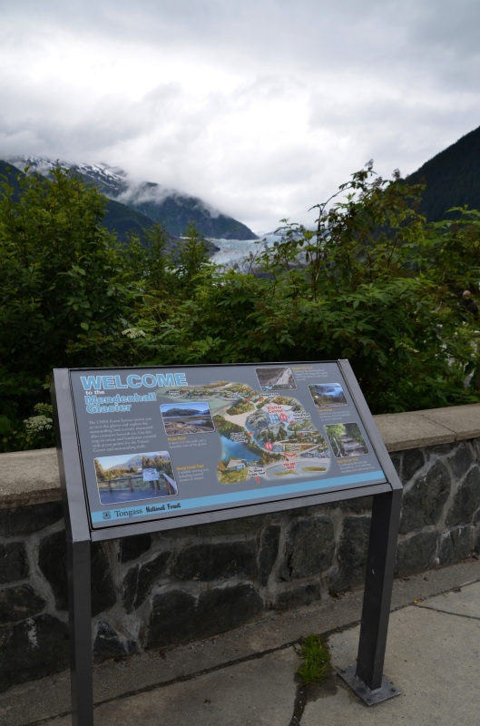 メンデンホール氷河（Mendenhall glacier）のビジターセンターを満喫。：ルビープリンセスアラスカクルーズ_f0054556_20033024.jpg