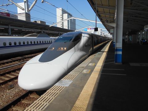 真夏の北日本海鉄道 1 (ひかりレールスター/太多線)_b0005281_21164057.jpg