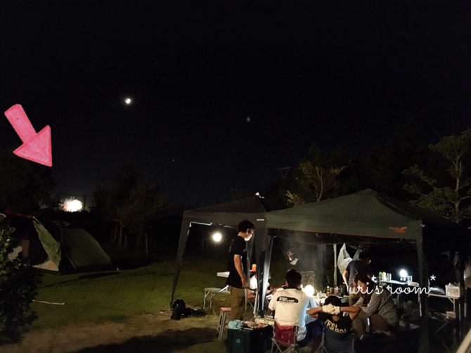 夏の終わりのキャンプとダイニングのドウダンツツジ。(´∀`)それからお知らせ(特に四国お住まいの方へ…)_a0341288_23000567.jpg