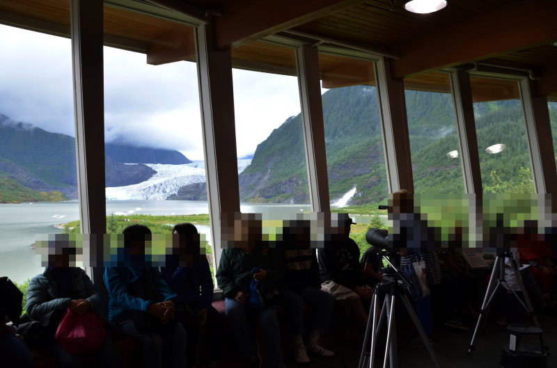 メンデンホール氷河（Mendenhall glacier）のビジターセンターを満喫。：ルビープリンセスアラスカクルーズ_f0054556_00390619.jpg