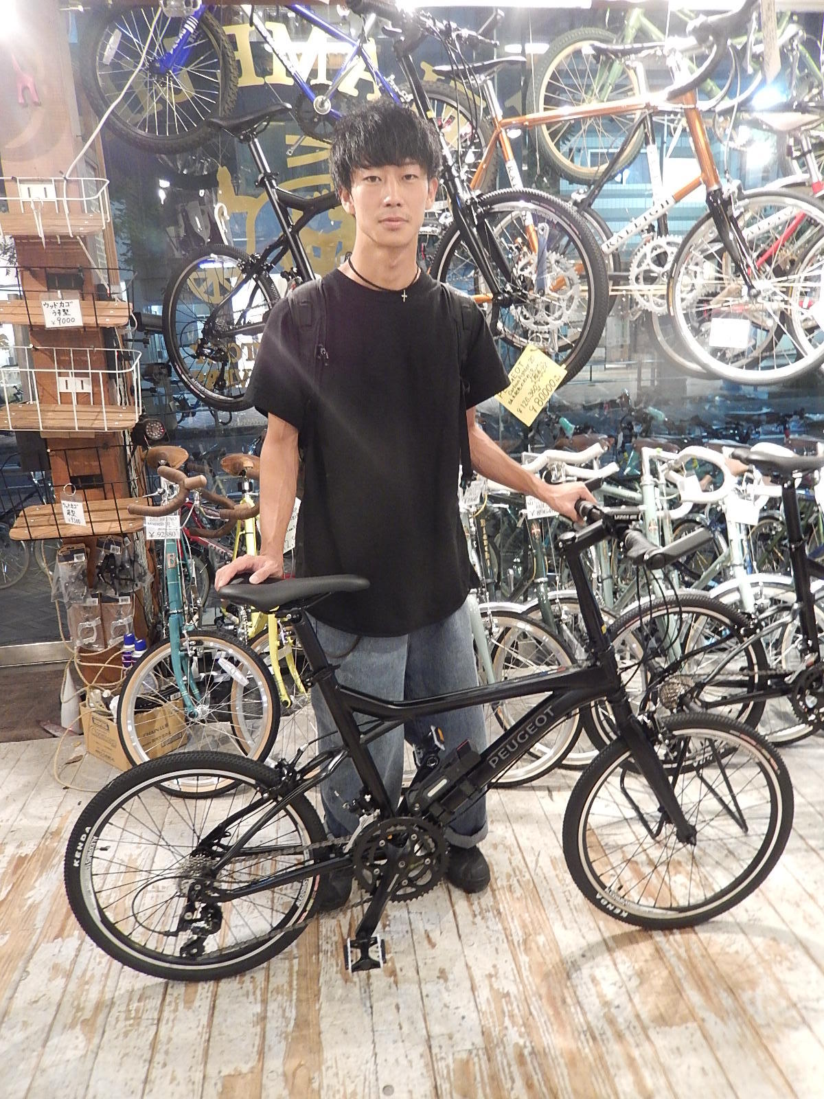 8月29日 渋谷 原宿 の自転車屋 FLAME bike前です_e0188759_19473408.jpg