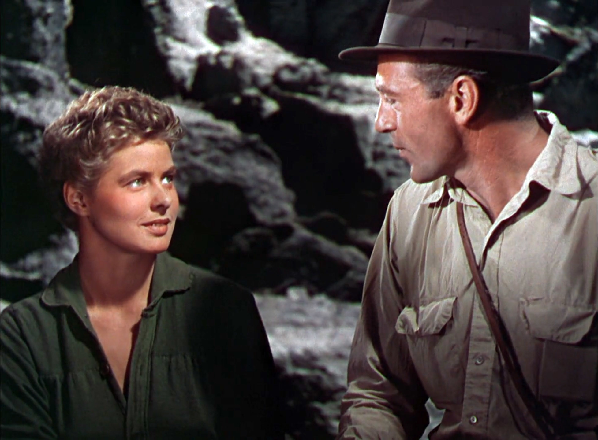 イングリッド・バーグマン（Ingrid Bergman）「誰が為に鐘は鳴る」（1943）_e0042361_16593993.jpg