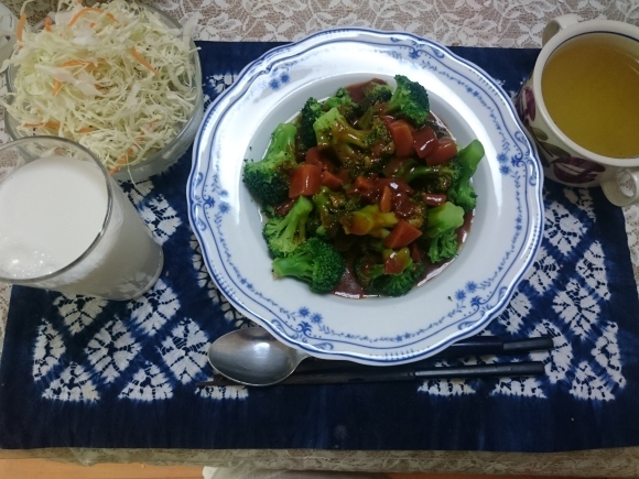 8/29 西友 みなさまのお墨付きブロッコリー + ハウス食品 カリー屋カレー辛口_b0042308_01015911.jpg