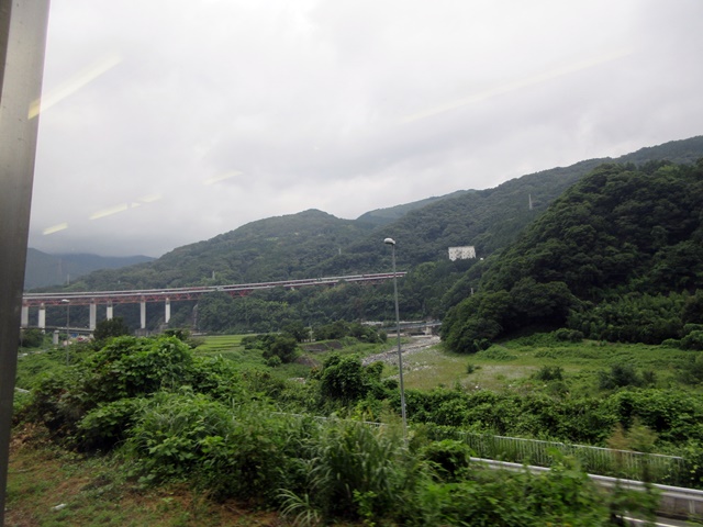 【ローカル線小さな旅】神奈川県を走るJR東海の在来線_b0009849_153318.jpg