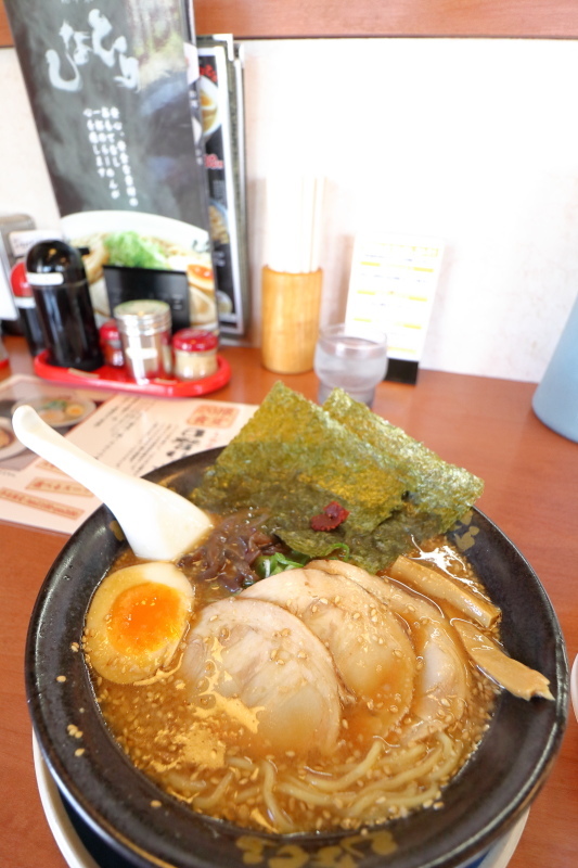総本家しなとら 土佐道路店 → 大衆居酒屋 はた家_a0077663_04302157.jpg