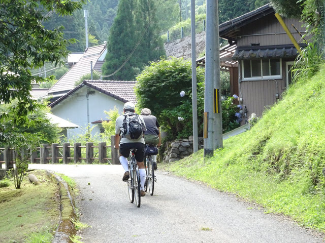 晩夏の野迫川探検!〜山上の集落から脱出せよ!_c0107075_14451190.jpg