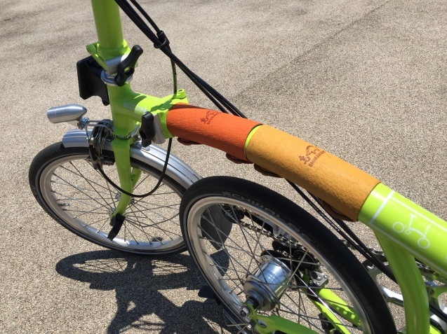 ジャカランダ様から依頼のブロンプトン自転車用フレームカバー Jishac✕たびたす ブロンプトン用フレームカバーS | ししレモン