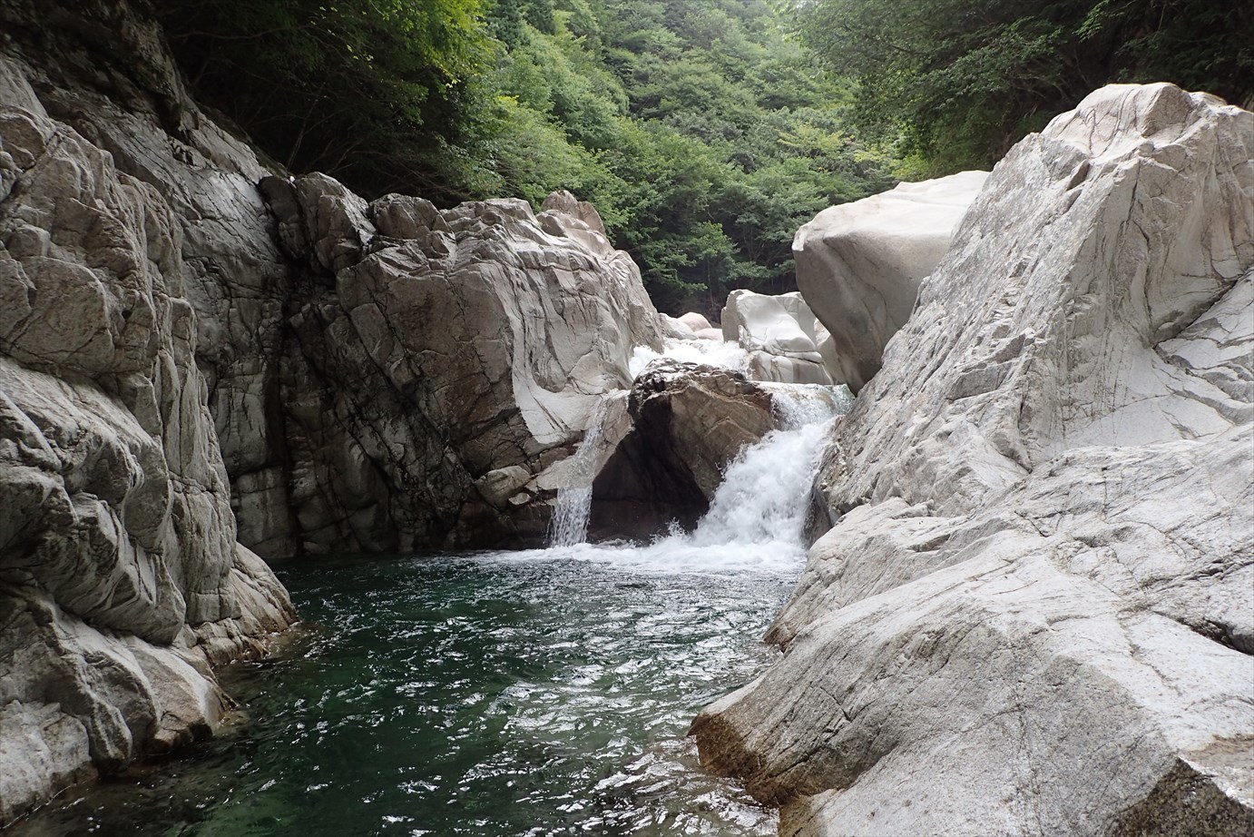 f0348933_22043108.jpg