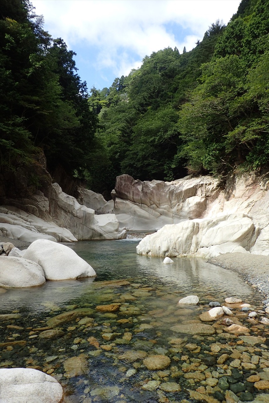 f0348933_22061931.jpg