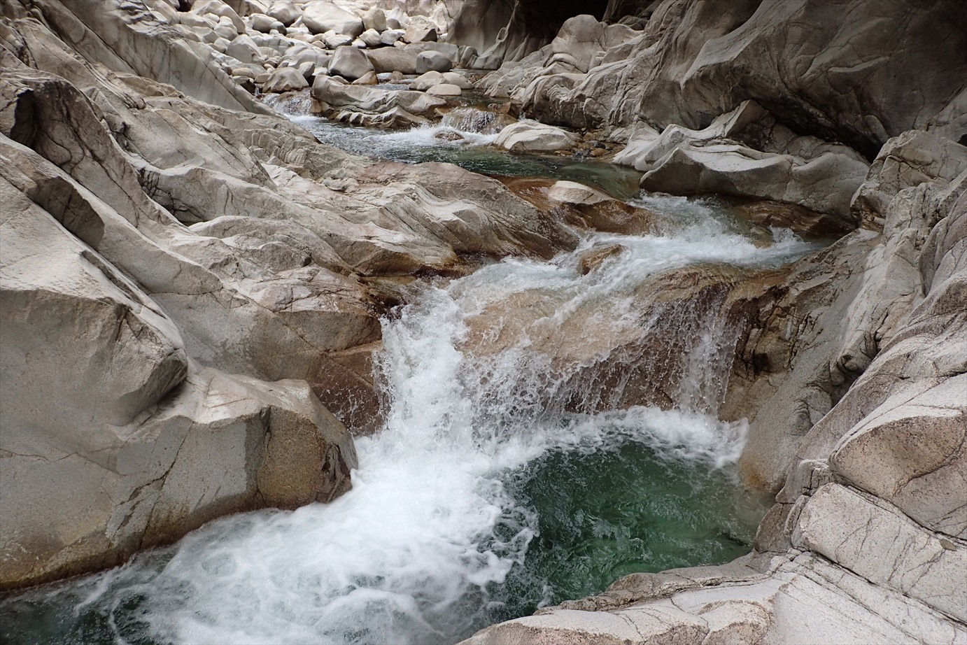 f0348933_22113259.jpg