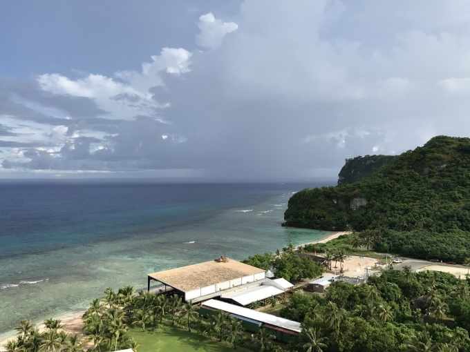 平成29年8月26日（土）グアム7日目　雨のち時々曇り_e0253335_00044196.jpg