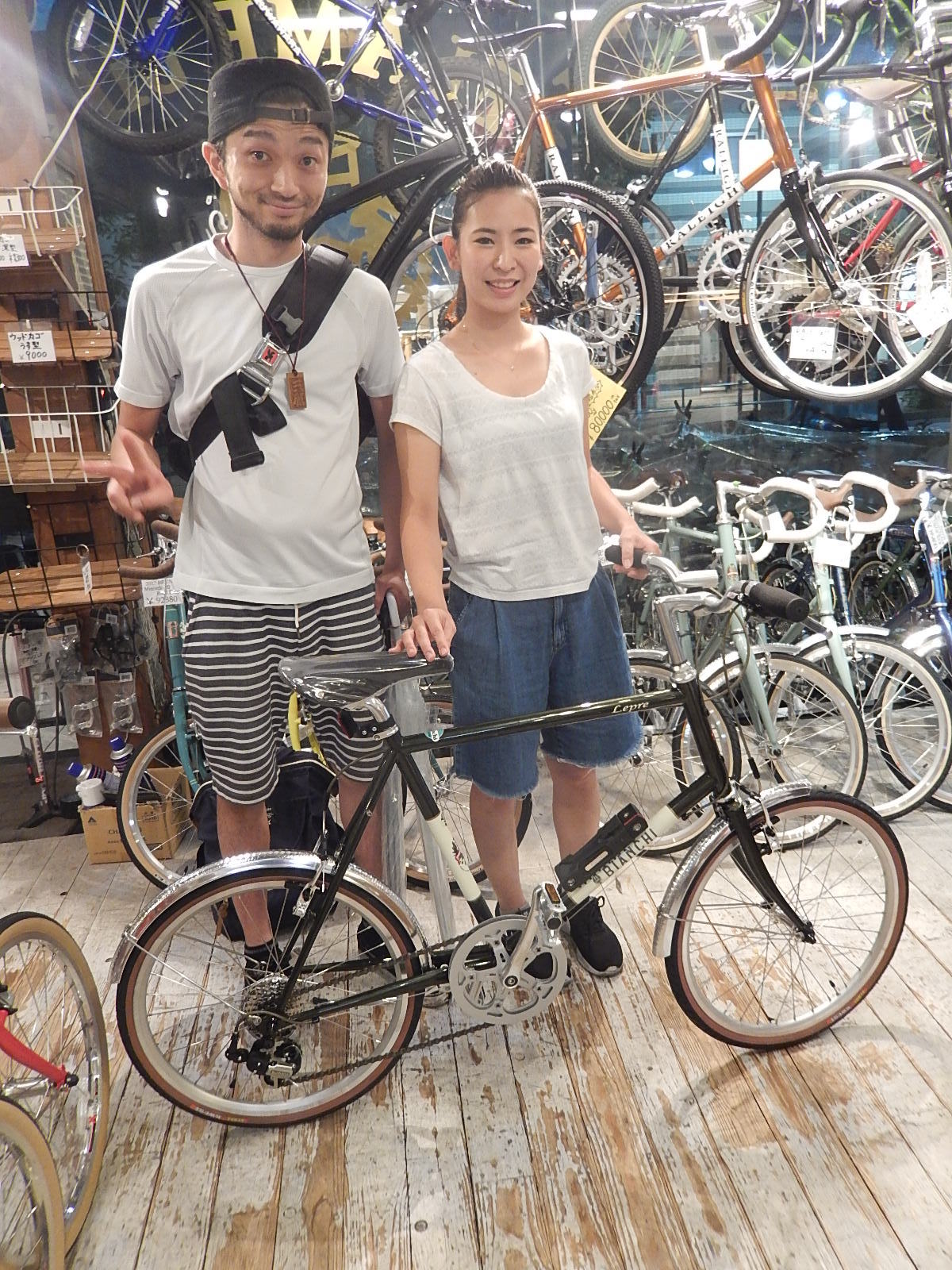 9月2日 渋谷 原宿 の自転車屋 FLAME bike前です_e0188759_12071849.jpg
