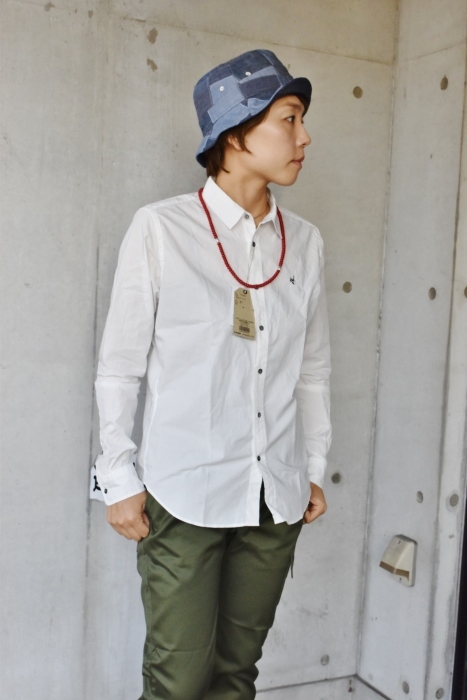 Finger FOX AND SHIRTS ・・・ WHITE PIN OXFORD SHIRTS!★!_d0152280_20550830.jpg