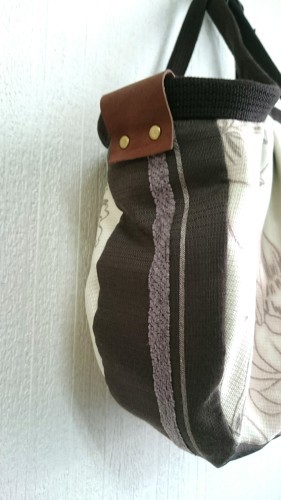 カーテン生地で大人グラニーバッグ のらりくらりとハンドメイド