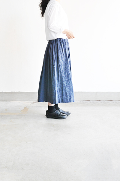 jujudhau　GATHER SKIRT (COTTON NAVY)_d0120442_16245248.jpg