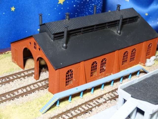 日本最大級 しなのマイクロ と、燕雀鉄道白津機関区ジオラマ れんが建機関庫 その他