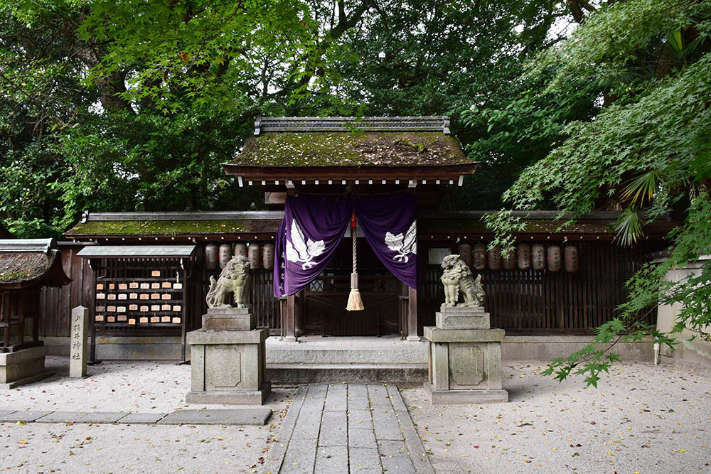 太平記を歩く。　その１２４　「花山院邸跡（宗像神社）」　京都市上京区_e0158128_18060531.jpg