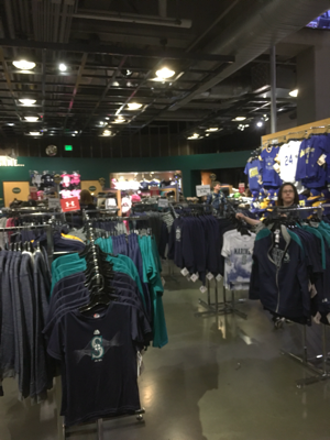 シアトルに行ったら～、野球はともかく、（SAFECO FIELD）セーフコフィールドに遊びに行こう！_f0054556_23414780.png