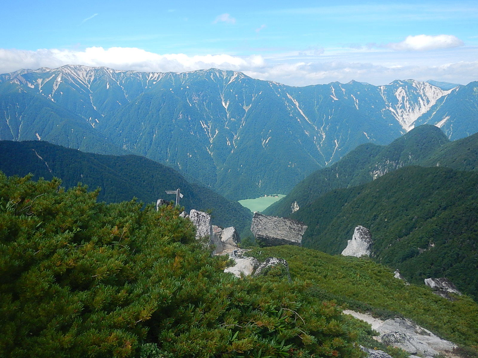 餓鬼岳〜唐沢岳(*\'▽\'*)♪_d0296106_22272831.jpg