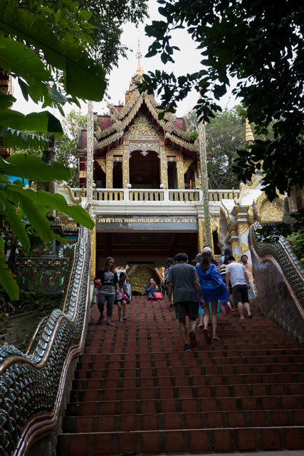 夏旅のタイ・見仏巡礼記 ２【チェンマイ】_b0247073_23025631.jpg