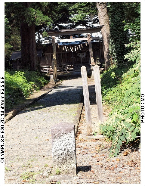 諏方神社_c0185705_14282643.jpg