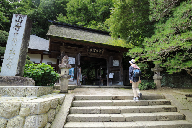 山形の旅＃1　山寺（宝珠山立石寺）①_a0357206_23353564.jpg