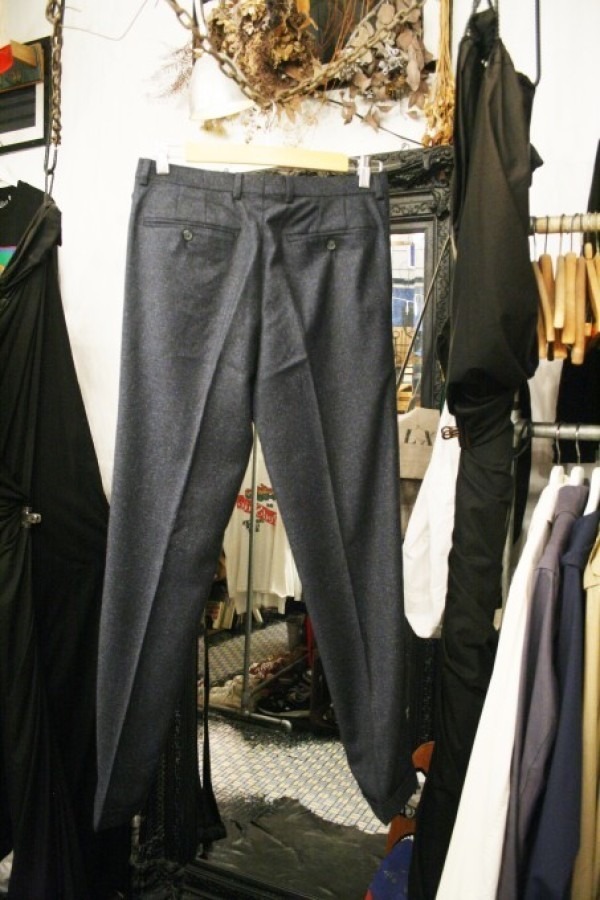 千葉で。千葉の新しい顔OPENで。入荷メンズスラックスPRADA、CARVEN、ALLSAINTS_f0180307_23102449.jpg