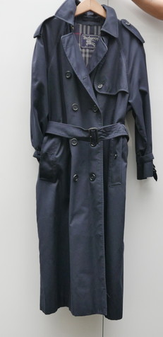 Burberrys Trench coat_f0144612_06581703.jpg