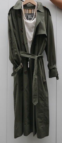 Burberrys Trench coat_f0144612_06581709.jpg