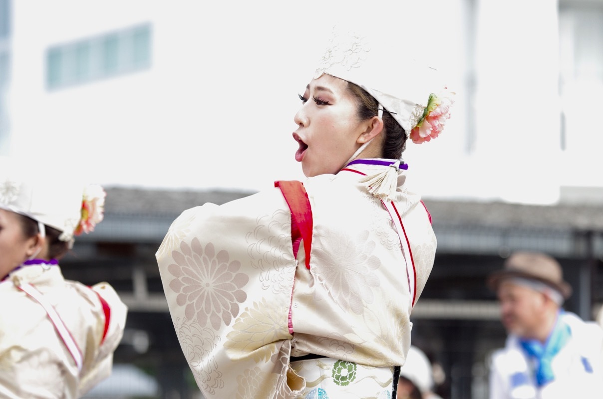 ２０１７高知よさこい祭り本番２日目その３４（天空しなと屋　しん）_a0009554_21565419.jpg