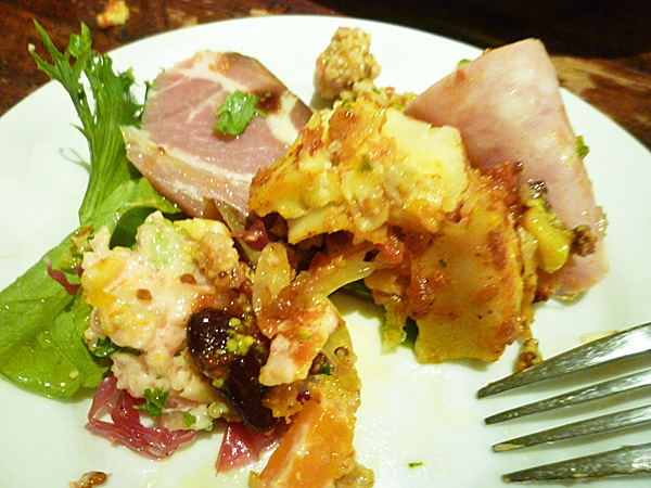 カフェ アクイーユ(cafe accueil)恵比寿本店_c0152767_22385939.jpg