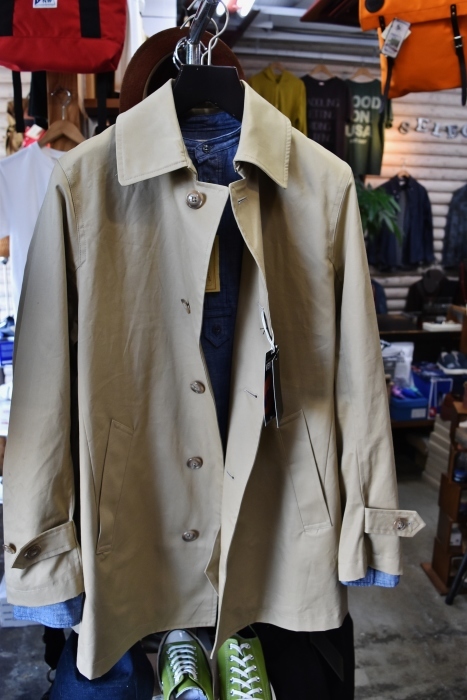縁起の好い「紅白」その中でも「白」。。。Barbour・限定 OVERDYED BEDAIL SL・其の②_d0152280_21040522.jpg