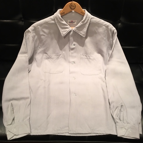 1950s \" CAMPUS \" - CTN GABARDINE - VINTAGE BOX-TAIL SHIRTS ._d0172088_19314749.jpg