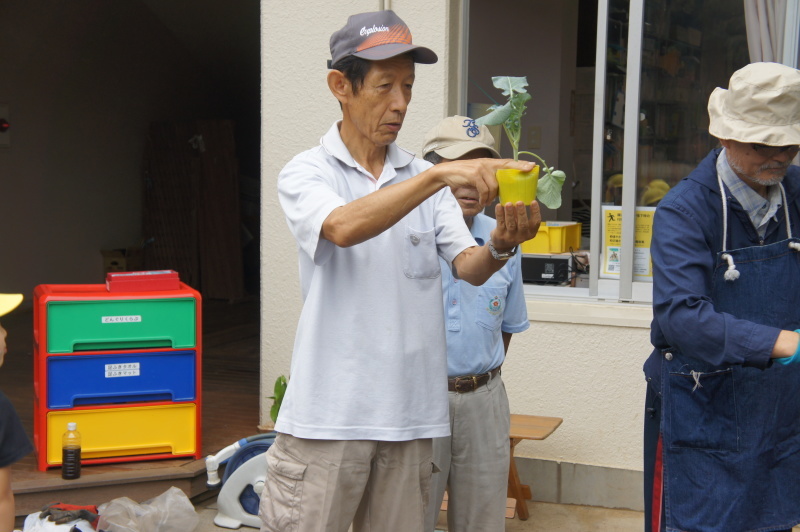 年長組~畑の活動(冬野菜編)~_f0356892_18172400.jpg